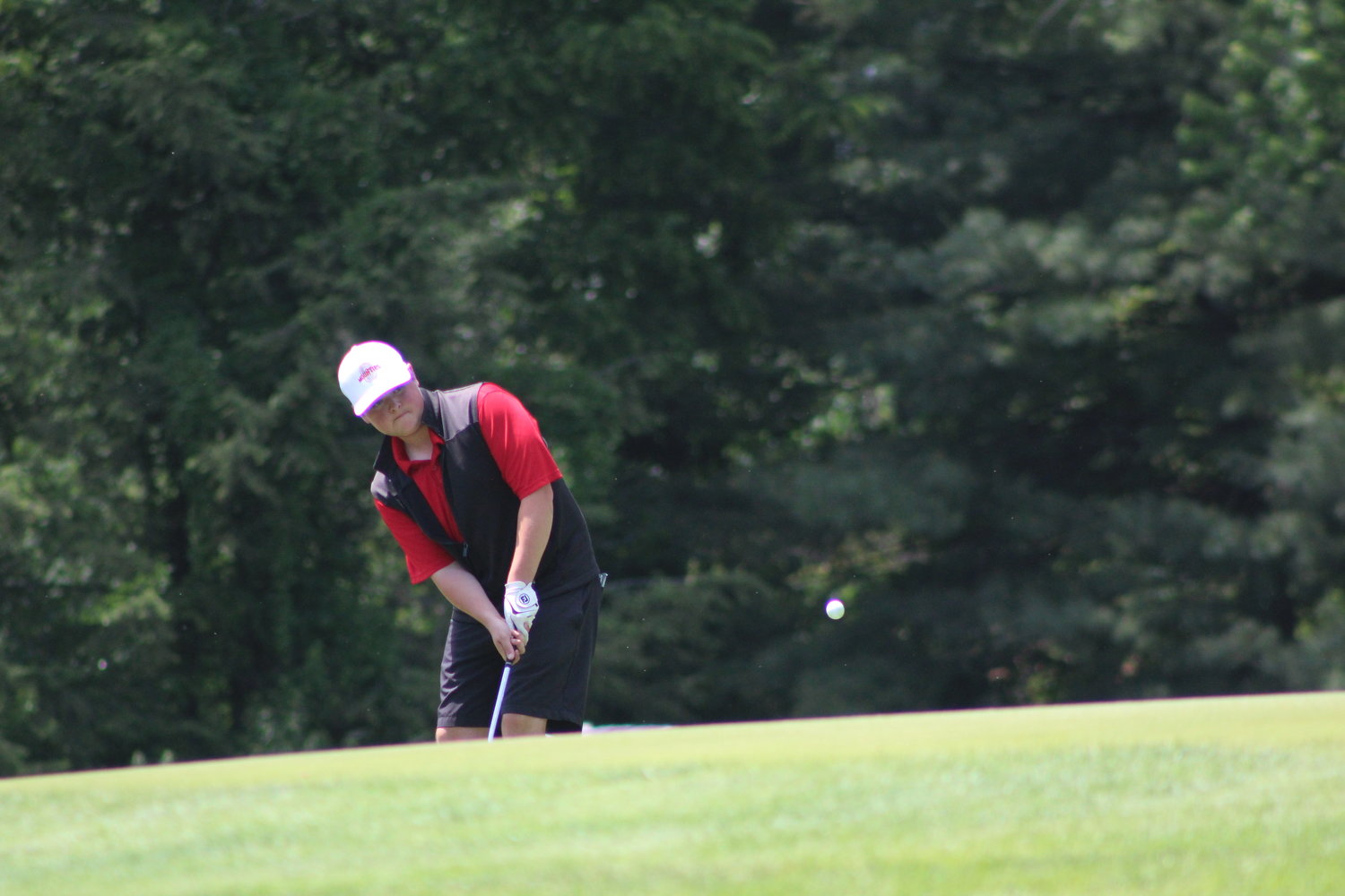 Junior Nolan Allen tied for the second lowest score (78) at the Regional as he helped the Mounties capture the sectional crown.